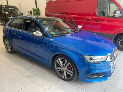 Usado Audi A3 310 CV (228 kW) 2017 Azul Berlina
