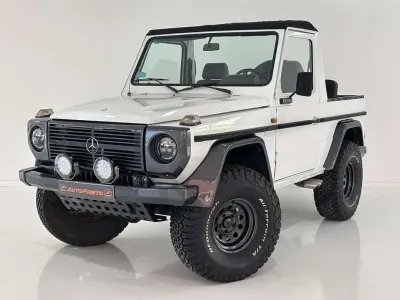 Usado Mercedes 230 90 CV (66 kW) 1980 Blanco Descapotable