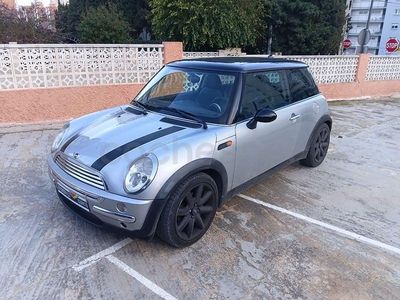 Usado Mini Cooper 115 CV (84 kW) 2003 Gris / plata Utilitario