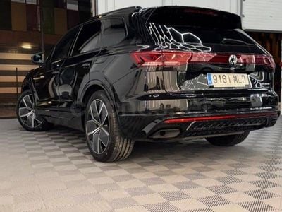 Usado VW Touareg R 462 CV (339 kW) 2023 Negro SUV