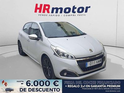 Blanco Usado 2018 Peugeot 208 Allure Utilitario | 7990 € (Precio justo)