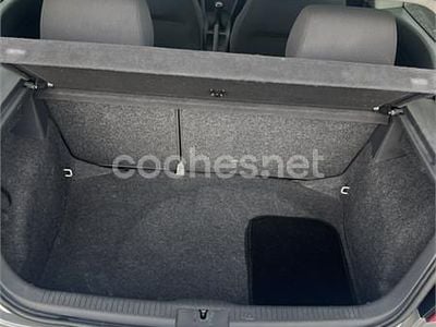 Occasion VW Polo Trendline 100 PK (73 kW) 2004 Grijs Hatchback