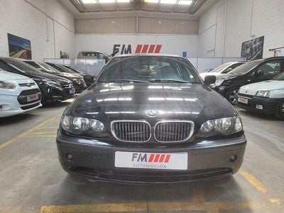 Usado BMW 320 150 HP (110 kW) 2003 Preto Sedan