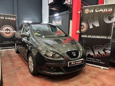 Usado Seat Altea XL 140 CV (102 kW) 2009 Gris / plata Monovolumen