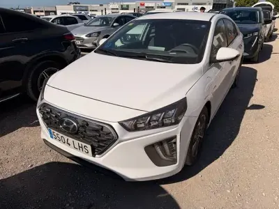 Usado Hyundai Ioniq 141 CV (103 kW) 2020 Blanco Utilitario
