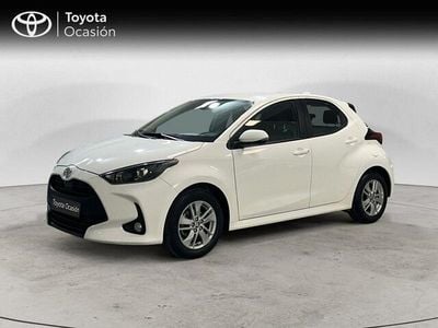 Usado Toyota Yaris Edition 125 CV (91 kW) 2024 Blanco Berlina