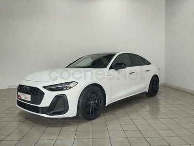 Usado Audi A5 204 CV (150 kW) 2025 Blanco Berlina