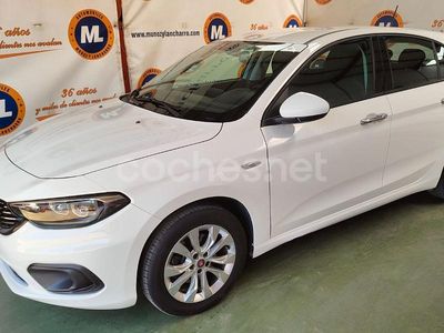 Usado Fiat Tipo Lounge 95 CV (69 kW) 2019 Blanco Berlina