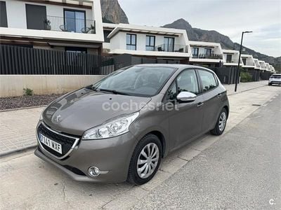Occasion Peugeot 208 Active 68 PK (50 kW) 2013 Beige Hatchback