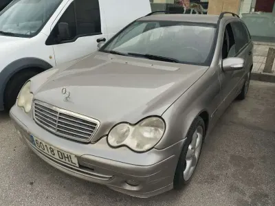 Usado Mercedes C220