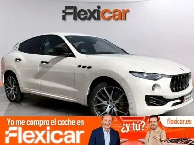 Usado Maserati Levante 430 CV (316 kW) 2017 Blanco SUV