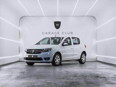Usado Dacia Sandero Lauréate 73 CV (53 kW) 2016 Blanco Berlina