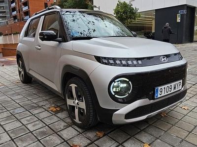 Usado Hyundai Inster 84 kW (115 CV) 2025 Plateado Utilitario