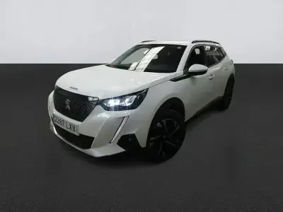 Usado Peugeot 2008 Allure 110 CV (80 kW) 2022 Blanco SUV