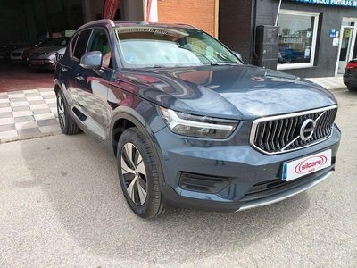Usado Volvo XC40 211 CV (155 kW) 2022 Azul SUV