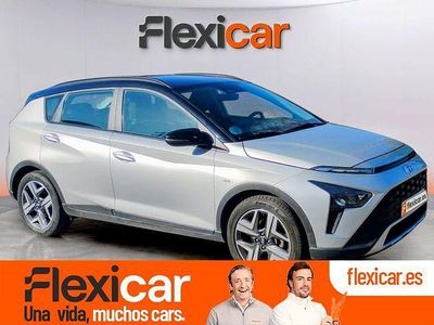 Usado Hyundai Bayon 100 CV (73 kW) 2021 Gris SUV
