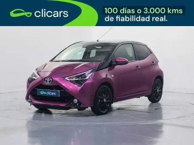Usado Toyota Aygo X-cite 72 CV (52 kW) 2019 Blanco Utilitario