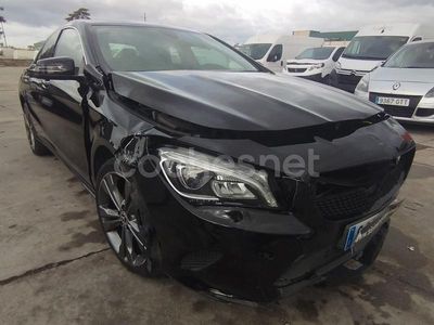 Usado Mercedes CLA180 122 CV (89 kW) 2018 Negro Berlina