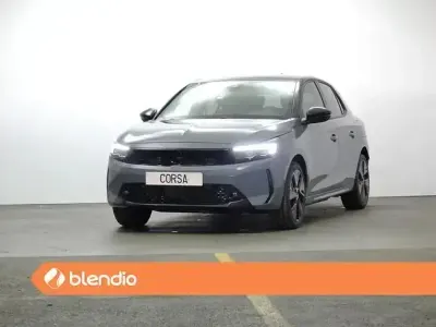 Usado Opel Corsa-e Edition 100 kW (136 CV) 2023 Gris Utilitario