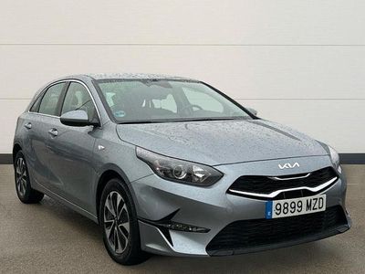 Usado Kia Ceed 100 CV (73 kW) 2025 Gris Utilitario
