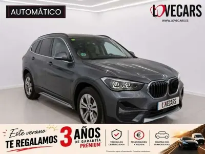 Usado BMW X1 Comfort Edition 150 CV (110 kW) 2022 Gris SUV