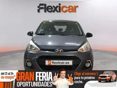 Usado Hyundai i10 GO! 66 CV (48 kW) 2016 Gris Utilitario