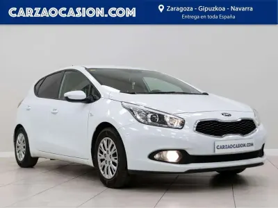 Usado Kia Ceed 101 CV (74 kW) 2014 Blanco Utilitario