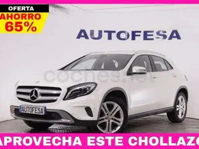 Usado Mercedes GLA200 Urban 156 CV (114 kW) 2016 Blanco SUV