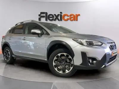 Usado Subaru XV Sport 114 CV (83 kW) 2023 Gris SUV