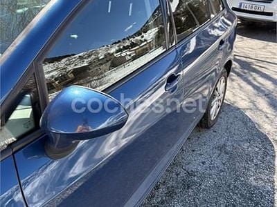 Usado Seat Ibiza ST Reference 90 CV (66 kW) 2014 Azul Familiar