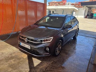 Usado VW Taigo R-line 110 CV (80 kW) 2022 Gris SUV