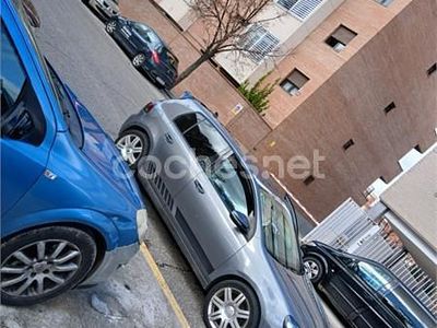 Usado VW Golf VI Sport 110 CV (80 kW) 2009 Gris / plata Utilitario