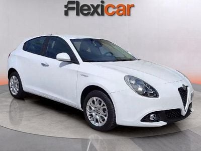 Usado Alfa Romeo Giulietta Tech Edition 120 CV (88 kW) 2019 Blanco Utilitario