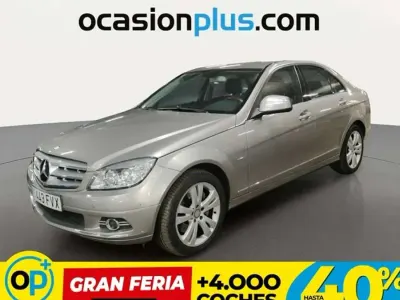 Usado Mercedes C350 Avantgarde 272 CV (200 kW) 2007 Plateado Berlina
