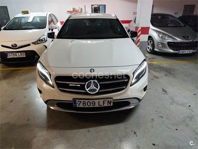 Mercedes GLA220
