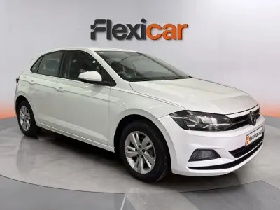 Usado VW Polo Advance 95 CV (69 kW) 2018 Blanco Utilitario