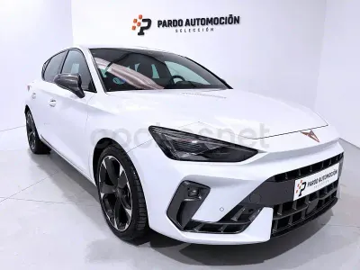 Usado Cupra Leon 150 CV (110 kW) 2024 Blanco Berlina