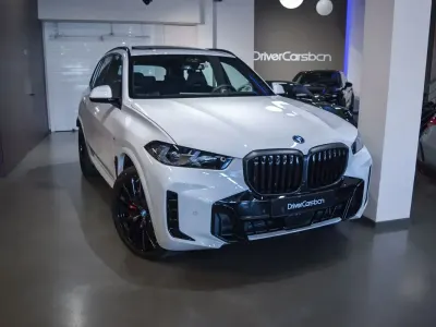 Usado BMW X5 Comfort Edition 489 CV (359 kW) 2025 Blanco SUV
