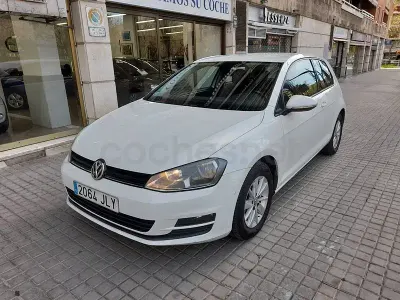 Usado VW Golf VII Advance 110 CV (80 kW) 2016 Blanco Berlina