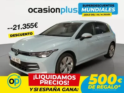 Usado VW Golf VIII 115 CV (84 kW) 2025 Azul Berlina