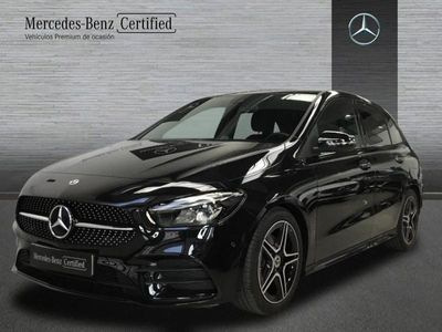 Usado Mercedes B180 AMG line 116 CV (85 kW) 2022 Negro Monovolumen
