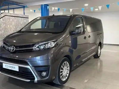 Usado Toyota Proace Verso Plus 177 CV (130 kW) 2023 Familiar