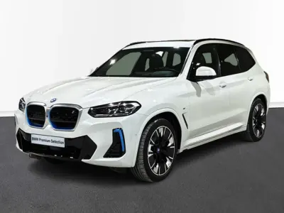 Usado BMW iX3 M Sport 210 kW (286 CV) 2023 Blanco SUV