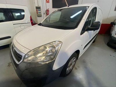 Usado Peugeot Partner 75 CV (55 kW) 2015 Blanco Monovolumen