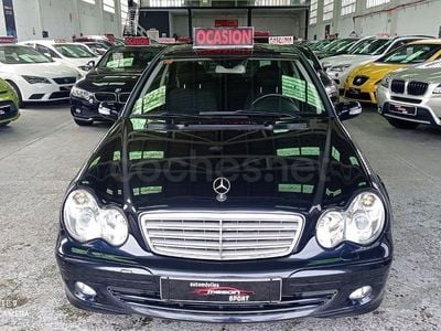Käytetty Mercedes C220 Sport Edition 150 HP (110 kW) 2006 Musta Sedan