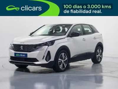Usado Peugeot 3008 Active 225 CV (165 kW) 2022 Blanco SUV