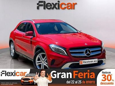 Rojo Usado 2016 Mercedes GLA200 Urban SUV | 18.990 € (Precio justo)