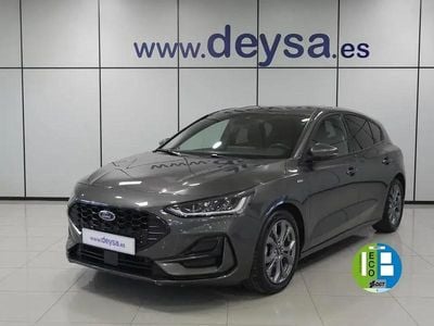 Käytetty Ford Focus ST-Line 155 HP (114 kW) 2023 Harmaa Sedan