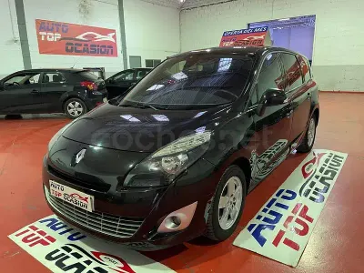 Usado Renault Grand Scénic II Dynamique 105 CV (77 kW) 2009 Negro Monovolumen