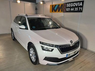 Usado Skoda Kamiq 110 CV (80 kW) 2022 Blanco SUV
